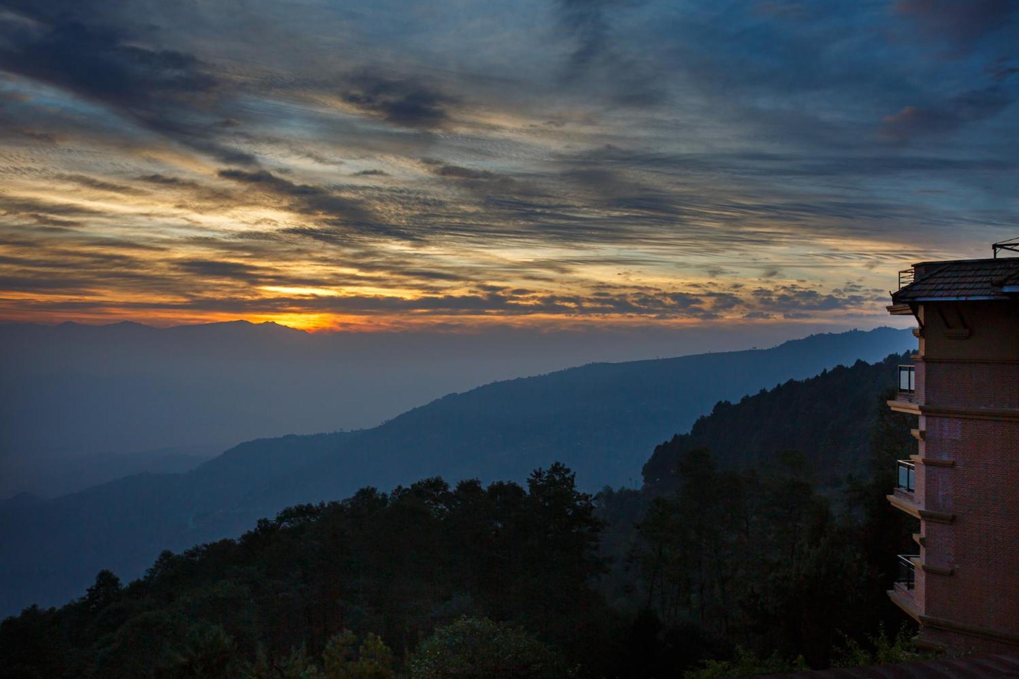 Club Himalaya, By Ace Hotels Nagarkot Kültér fotó
